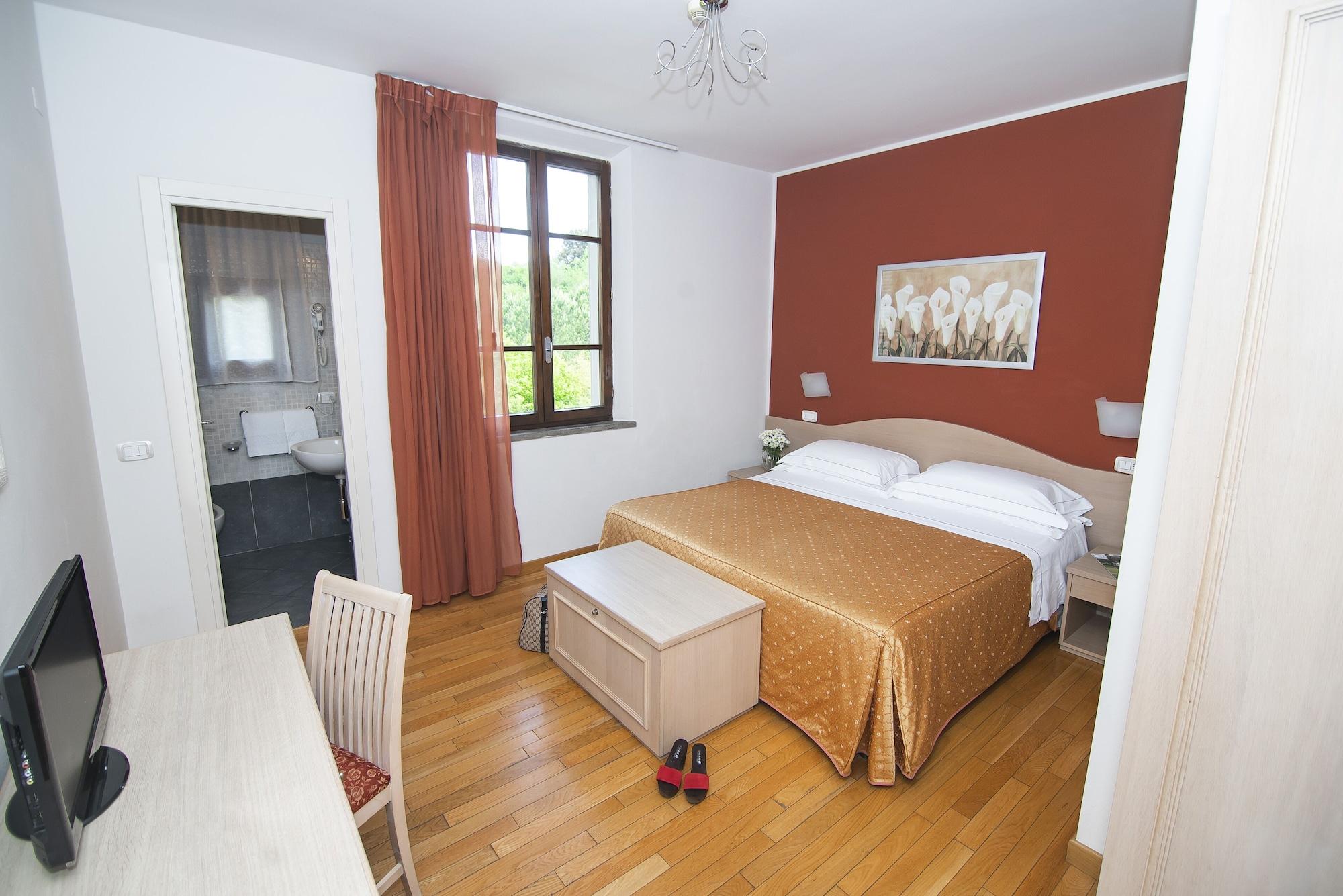 סיינה Hotel La Colonna מראה חיצוני תמונה