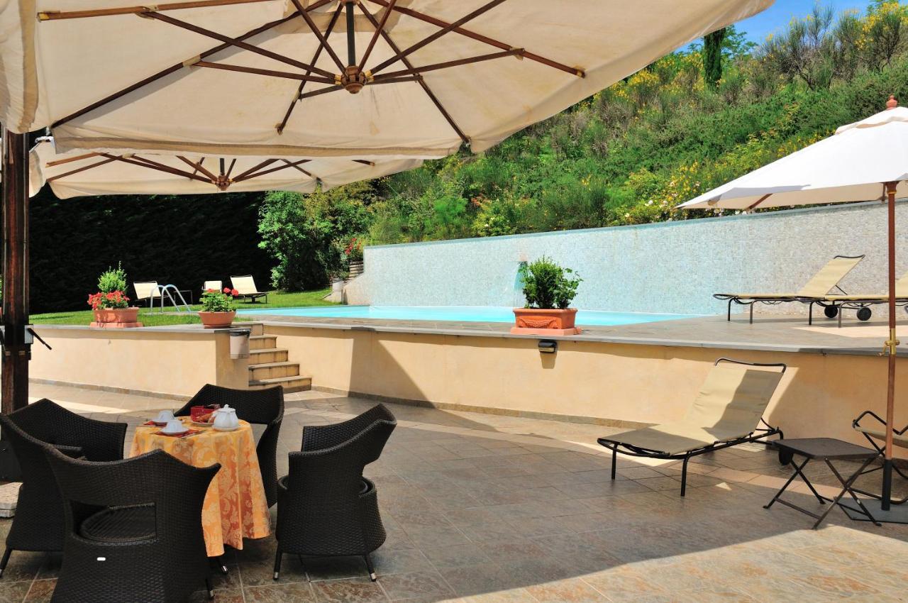 סיינה Hotel La Colonna מראה חיצוני תמונה