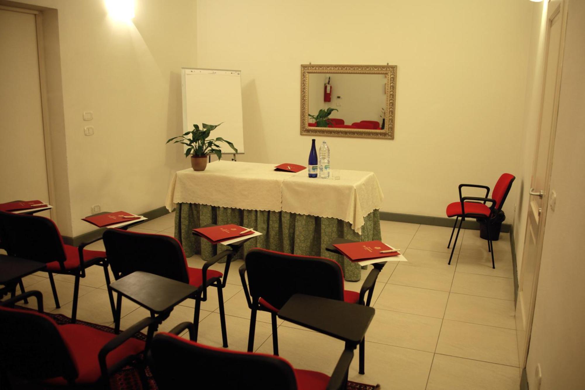 סיינה Hotel La Colonna מראה חיצוני תמונה